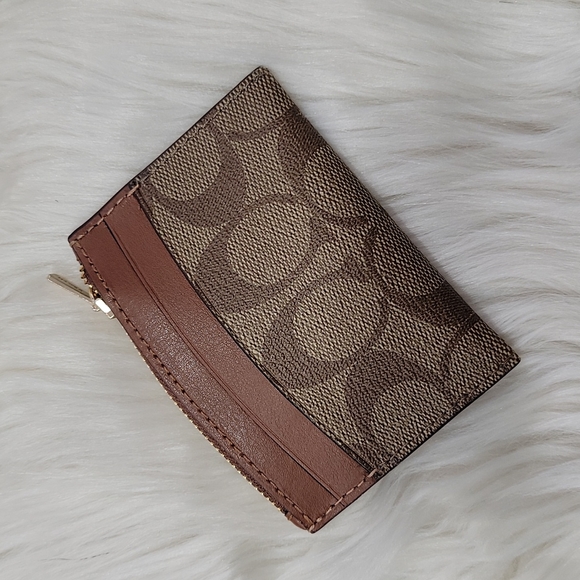 Coach Shaped Card Case In Signature Canvas With Coach Radial Rainbow - Picture 3 of 4